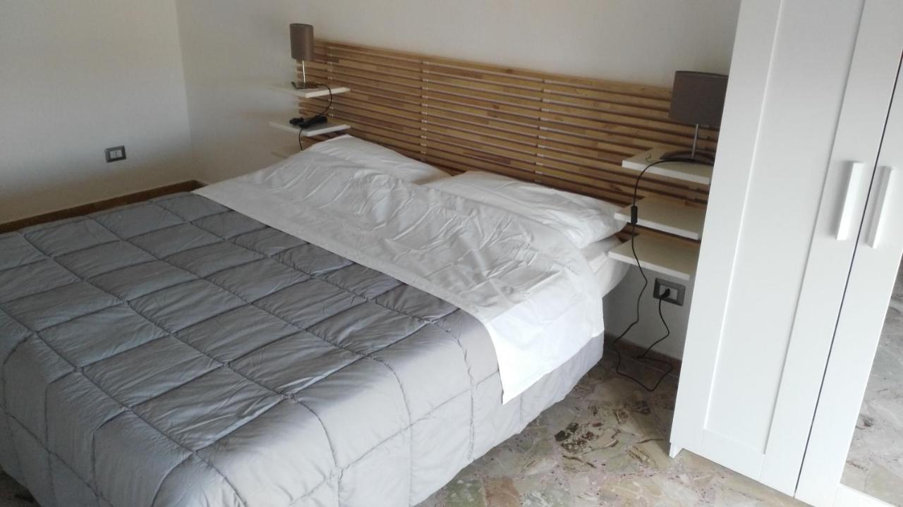 A Ficurinia Apartment Сиракуза Екстериор снимка