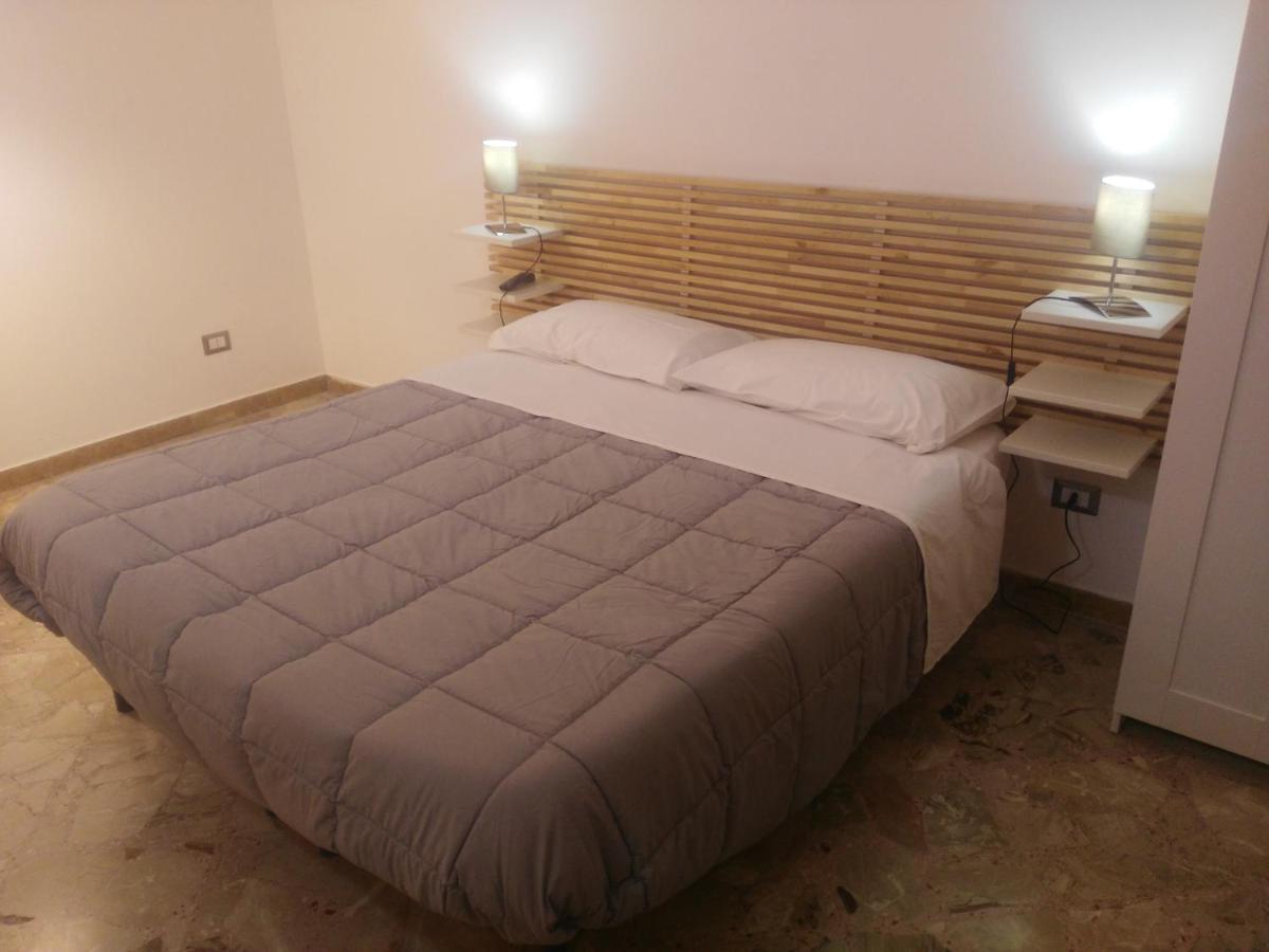 A Ficurinia Apartment Сиракуза Екстериор снимка