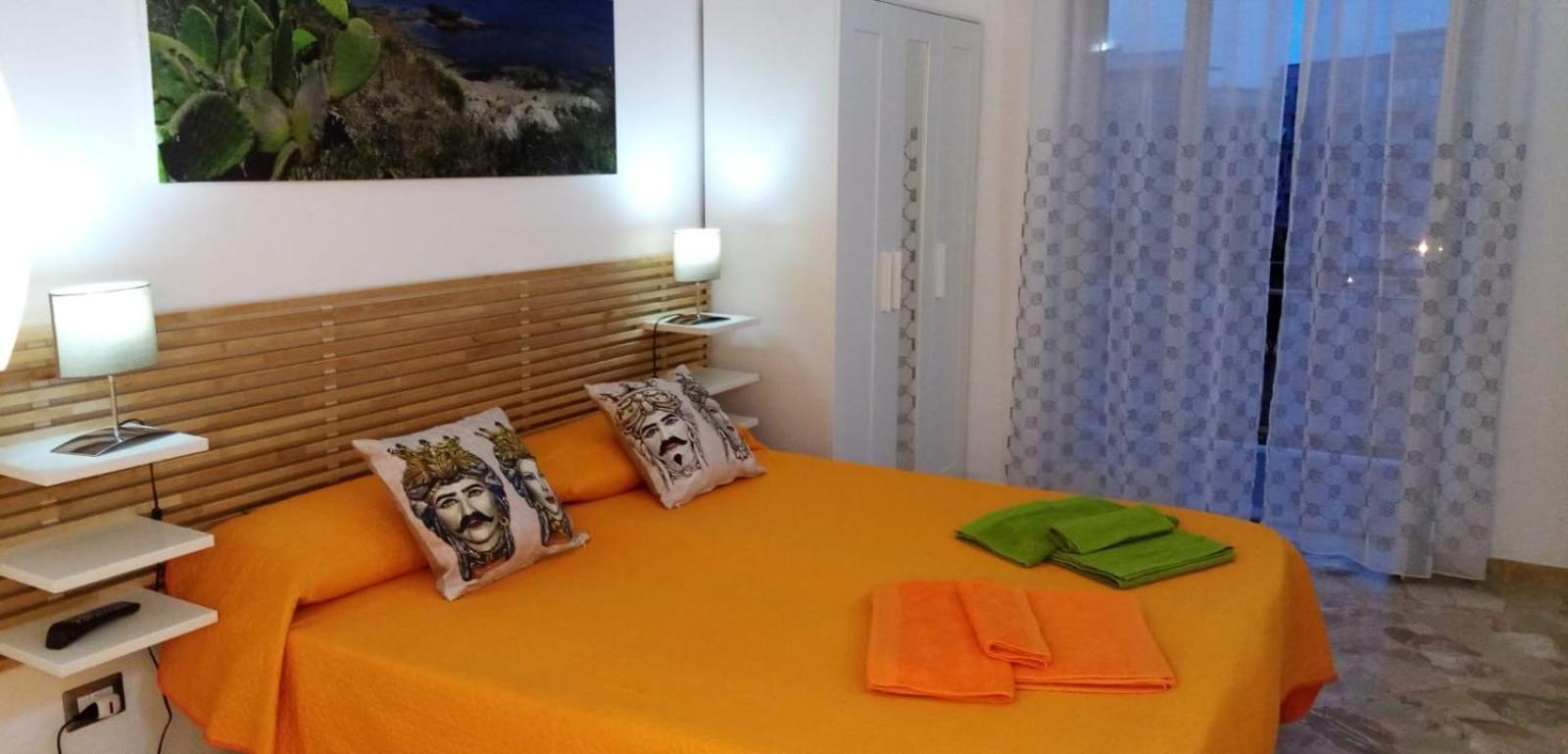 A Ficurinia Apartment Сиракуза Стая снимка